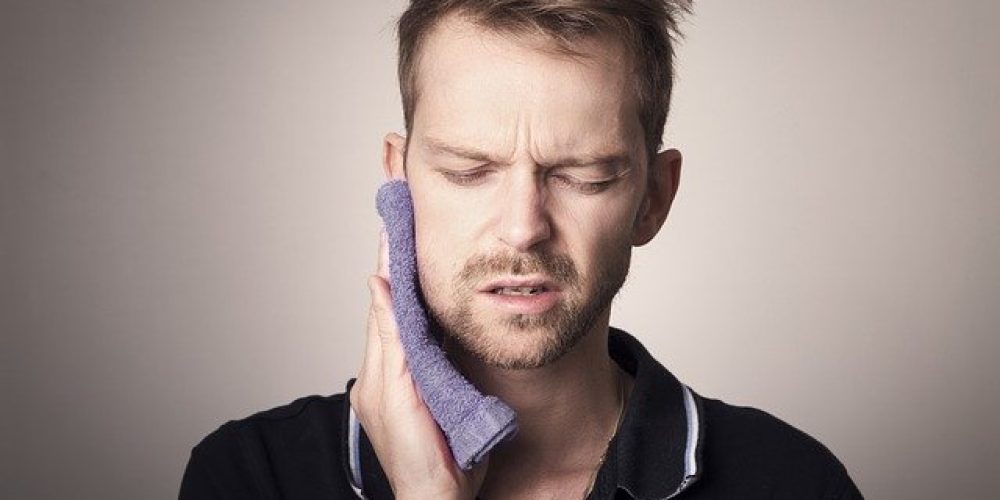 Jaw pain and teeth grinding increase during pandemic
